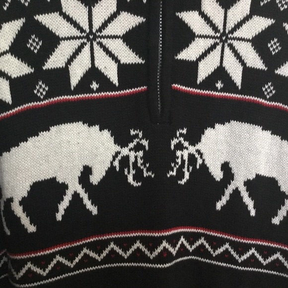 Lk New CHAPS black white red Moose 1/2 zip sweater M - Picture 3 of 6